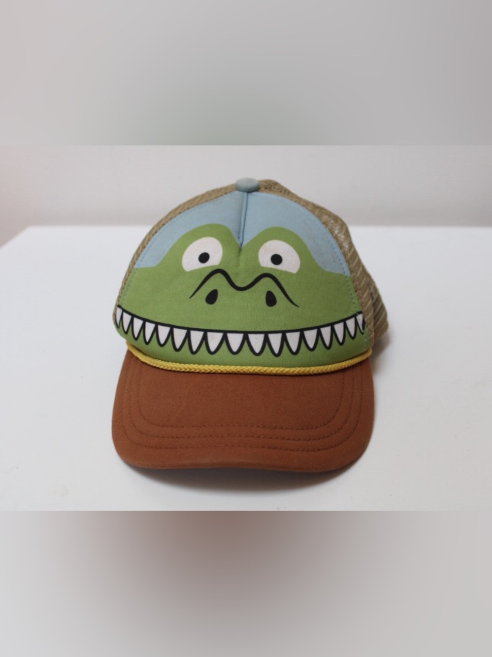 Patagonia alligator trucker hat